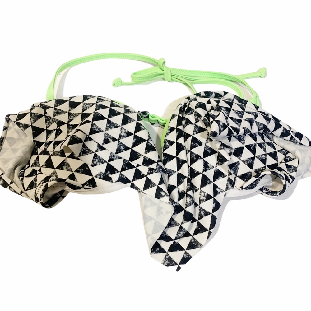 Victorias Secret Pink Medium Neon Trim Geometric Bikini Top Bathing Suit Swim